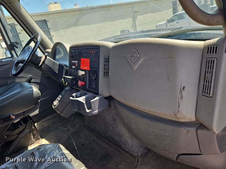 image for item EN8436 2008 International  WorkStar 7400 dump truck