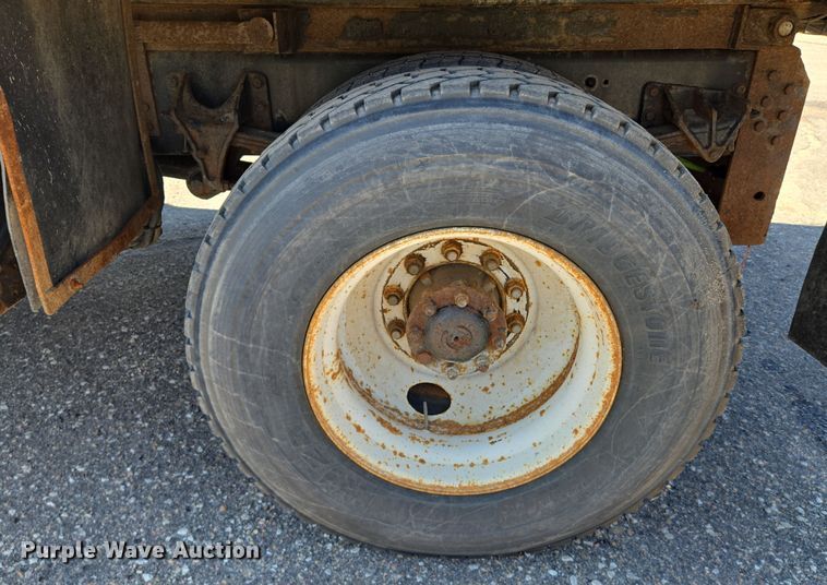 image for item EN8436 2008 International  WorkStar 7400 dump truck