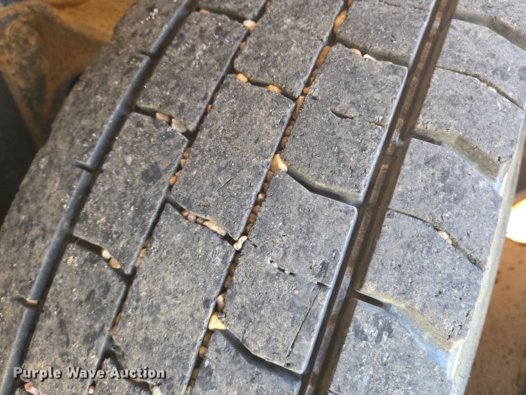 image for item EN8436 2008 International  WorkStar 7400 dump truck