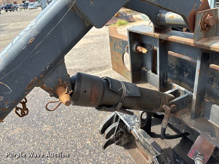 image for item EN8437 2008 International WorkStar 7400 dump truck