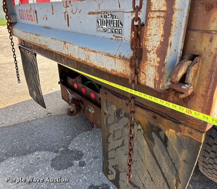 image for item EN8437 2008 International WorkStar 7400 dump truck