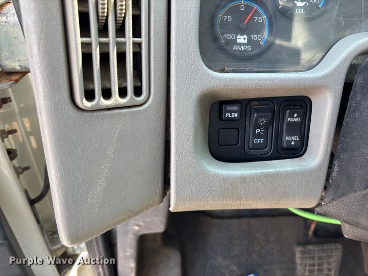 image for item EN8437 2008 International WorkStar 7400 dump truck