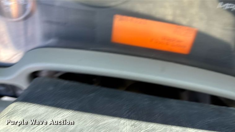 image for item EN8437 2008 International WorkStar 7400 dump truck