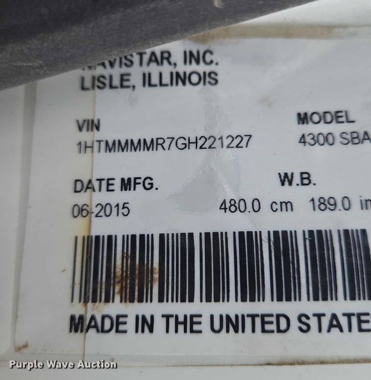 image for item EN8438 2016 International 4300 pothole patcher truck