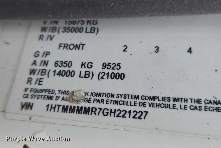 image for item EN8438 2016 International 4300 pothole patcher truck