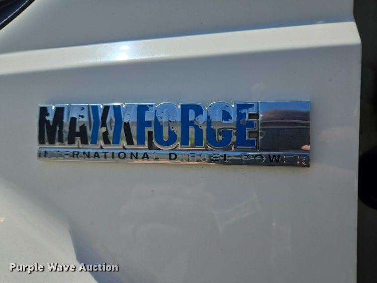 image for item EN8439 2008 International  WorkStar 7400 dump truck