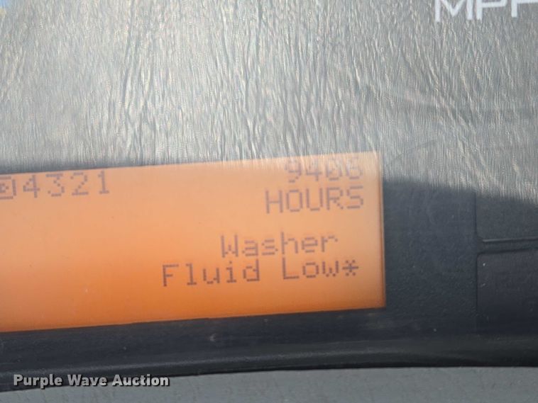 image for item EN8439 2008 International  WorkStar 7400 dump truck