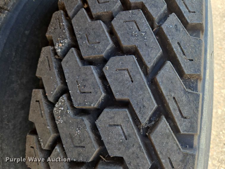 image for item EN8439 2008 International  WorkStar 7400 dump truck