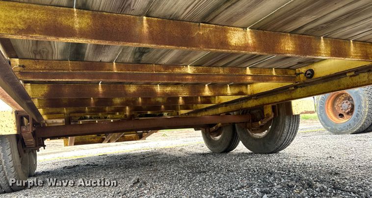 image for item EN8440 1999 Shop built equipment trailer