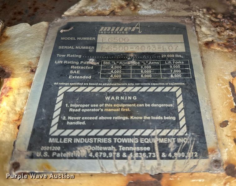 image for item EN8441 2009 International DuraStar 4300 tow truck