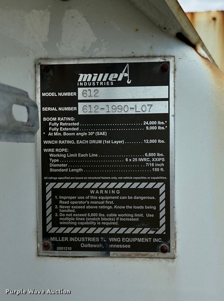 image for item EN8441 2009 International DuraStar 4300 tow truck