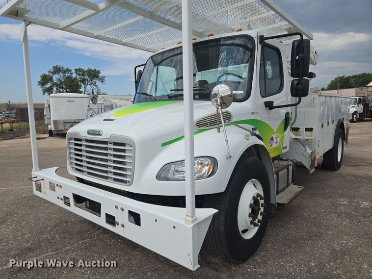 image for item EN8442 2012 Freightliner Business Class M2 bucket truck