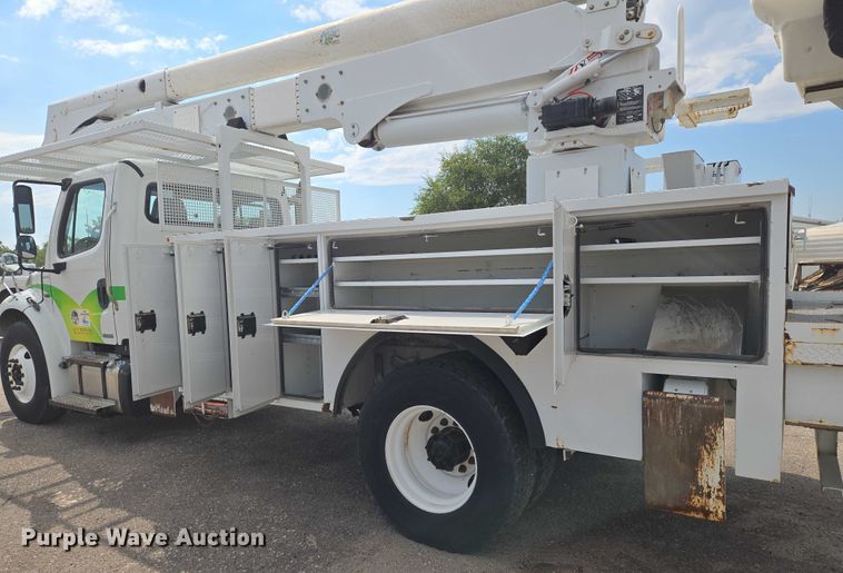 image for item EN8442 2012 Freightliner Business Class M2 bucket truck
