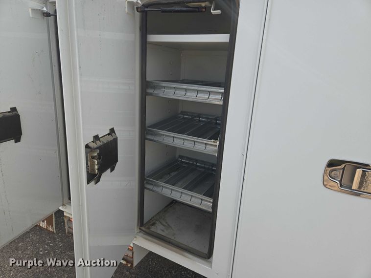 image for item EN8442 2012 Freightliner Business Class M2 bucket truck