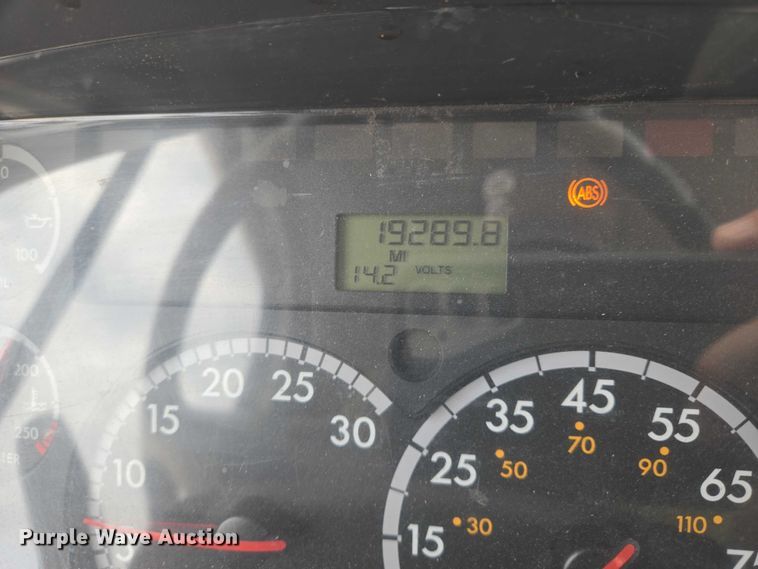 image for item EN8442 2012 Freightliner Business Class M2 bucket truck