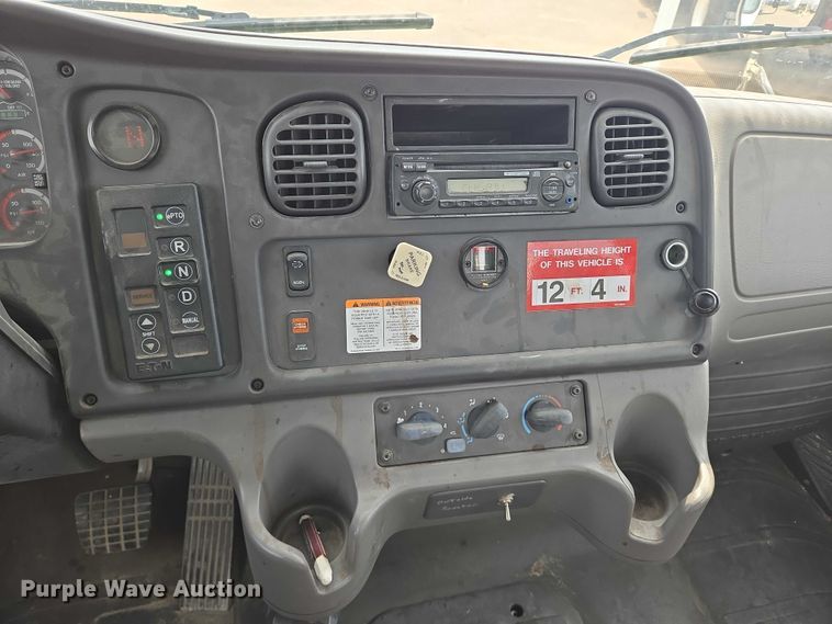 image for item EN8442 2012 Freightliner Business Class M2 bucket truck