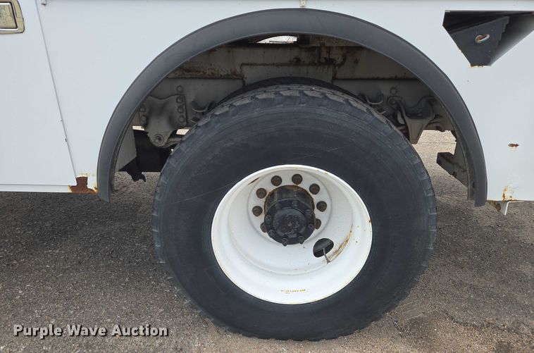 image for item EN8442 2012 Freightliner Business Class M2 bucket truck