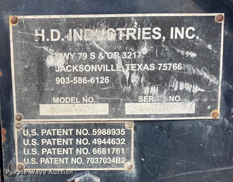 image for item EN8443 2012 Freightliner Business Class M2 pothole patcher truck