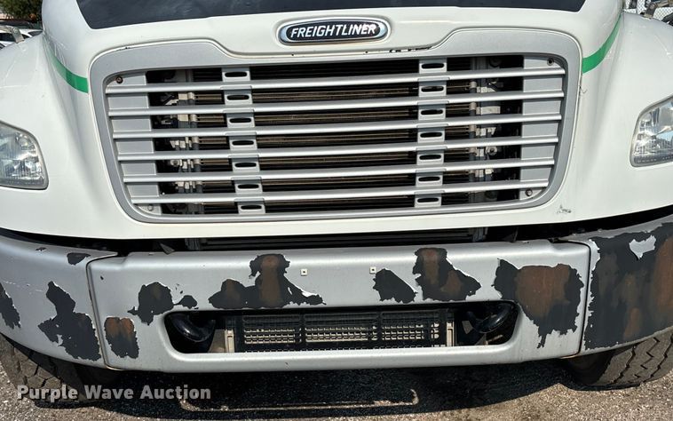 image for item EN8443 2012 Freightliner Business Class M2 pothole patcher truck