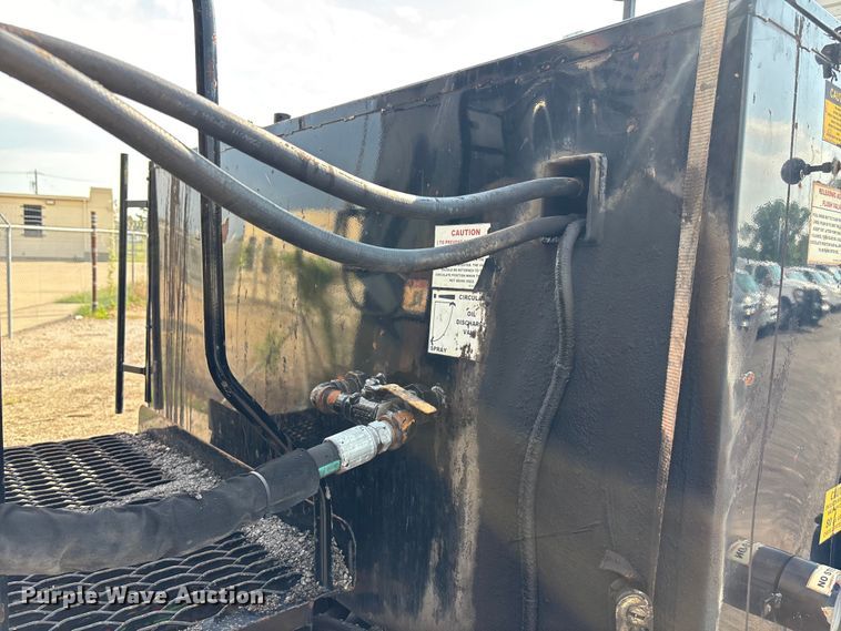 image for item EN8443 2012 Freightliner Business Class M2 pothole patcher truck