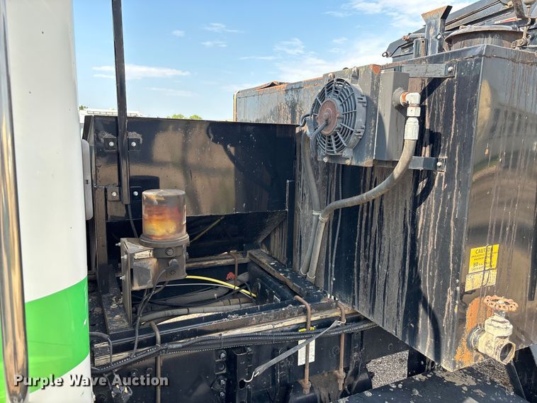 image for item EN8443 2012 Freightliner Business Class M2 pothole patcher truck