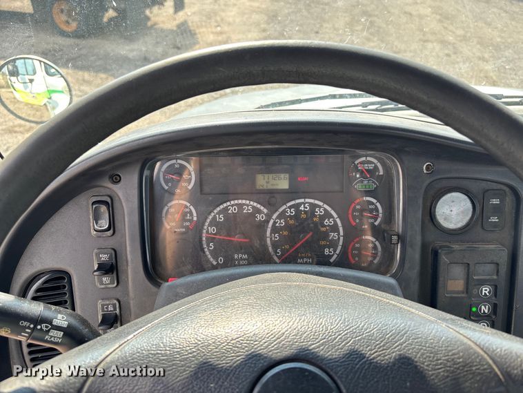 image for item EN8443 2012 Freightliner Business Class M2 pothole patcher truck