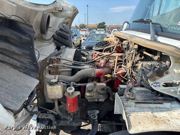 image for item EN8443 2012 Freightliner Business Class M2 pothole patcher truck