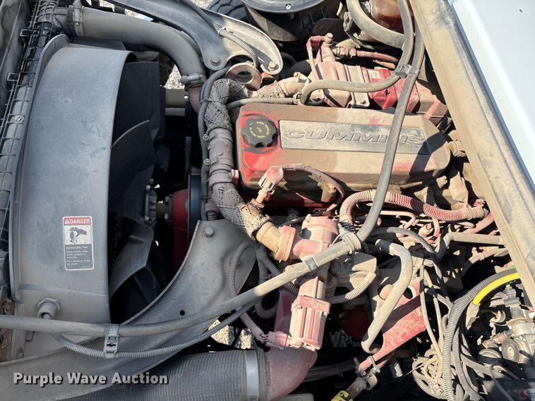 image for item EN8443 2012 Freightliner Business Class M2 pothole patcher truck