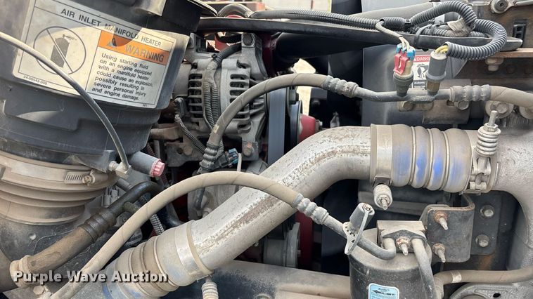 image for item EN8443 2012 Freightliner Business Class M2 pothole patcher truck