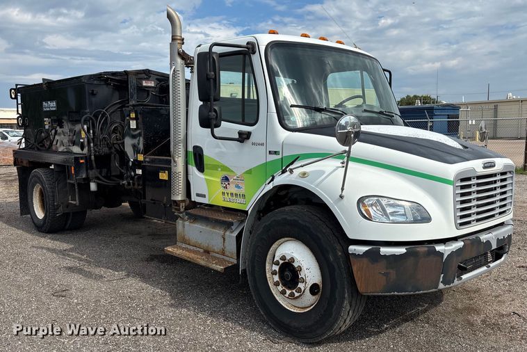 image for item EN8444 2012 Freightliner Business Class M2 pothole patcher truck