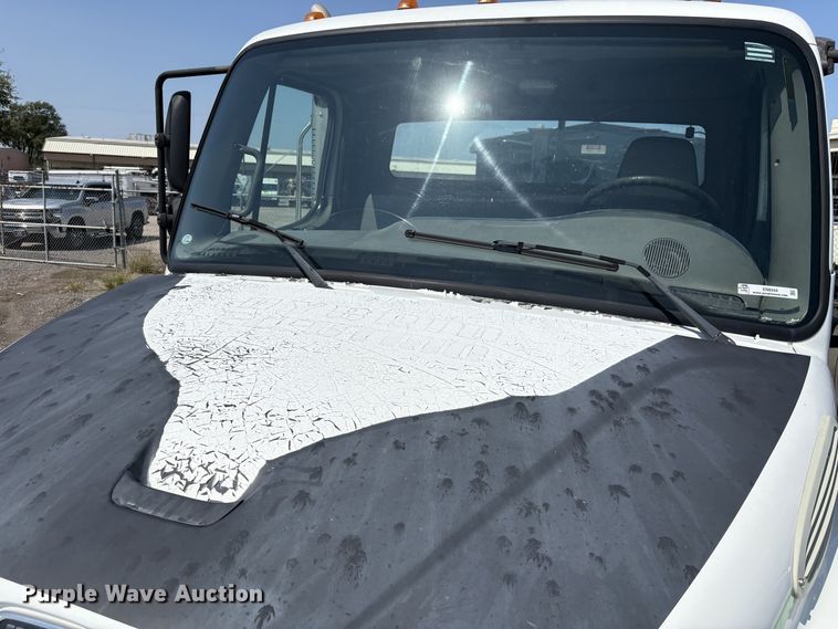 image for item EN8444 2012 Freightliner Business Class M2 pothole patcher truck