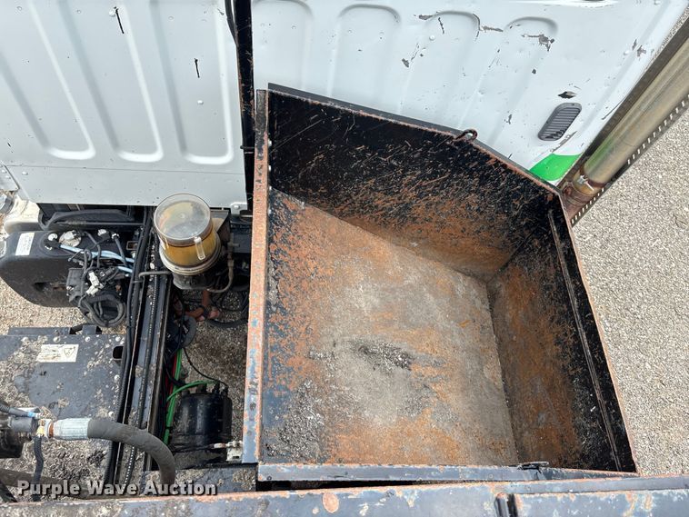 image for item EN8444 2012 Freightliner Business Class M2 pothole patcher truck