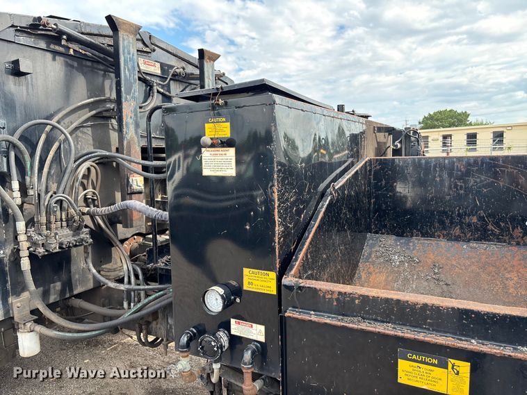 image for item EN8444 2012 Freightliner Business Class M2 pothole patcher truck