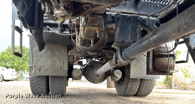 image for item EN8444 2012 Freightliner Business Class M2 pothole patcher truck