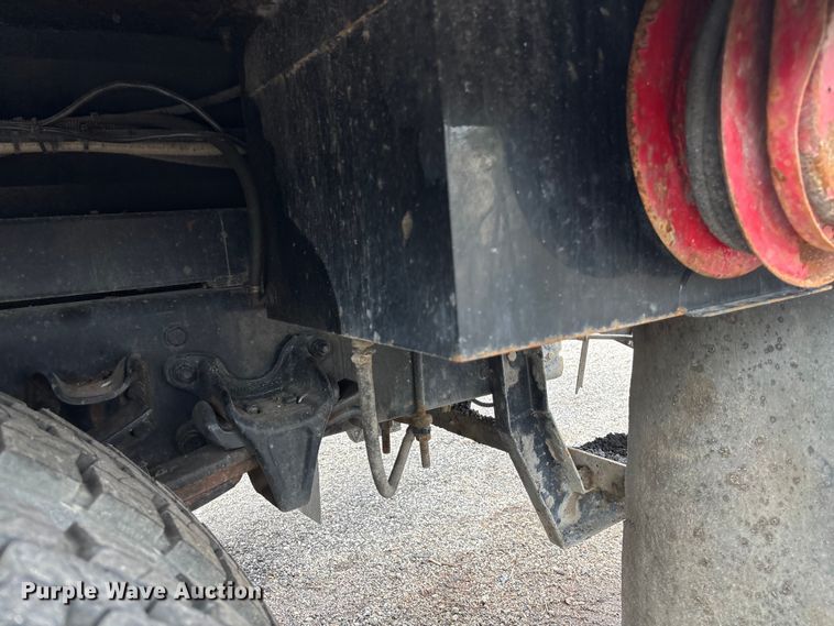 image for item EN8444 2012 Freightliner Business Class M2 pothole patcher truck