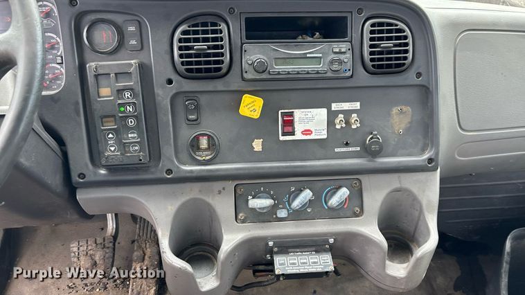 image for item EN8444 2012 Freightliner Business Class M2 pothole patcher truck