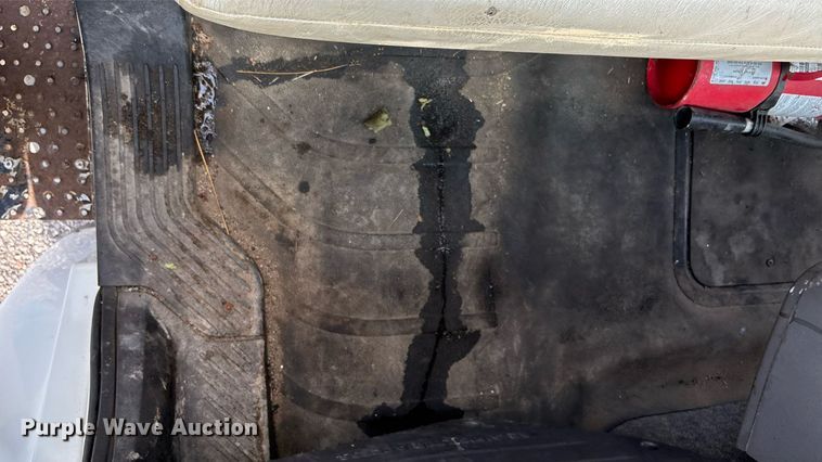 image for item EN8444 2012 Freightliner Business Class M2 pothole patcher truck