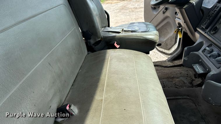 image for item EN8444 2012 Freightliner Business Class M2 pothole patcher truck