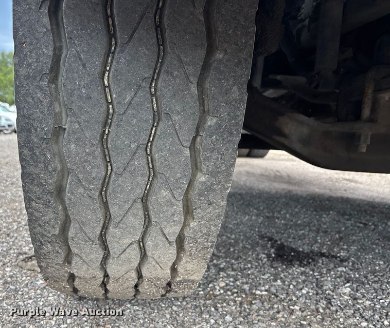 image for item EN8444 2012 Freightliner Business Class M2 pothole patcher truck