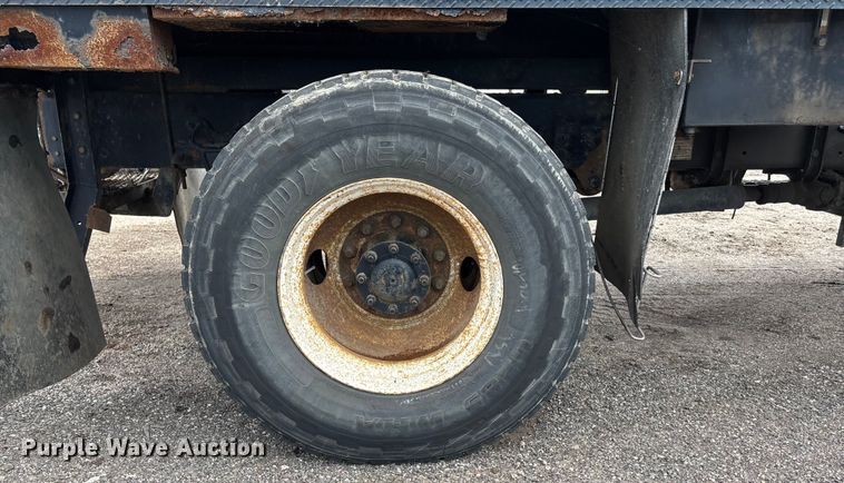 image for item EN8444 2012 Freightliner Business Class M2 pothole patcher truck