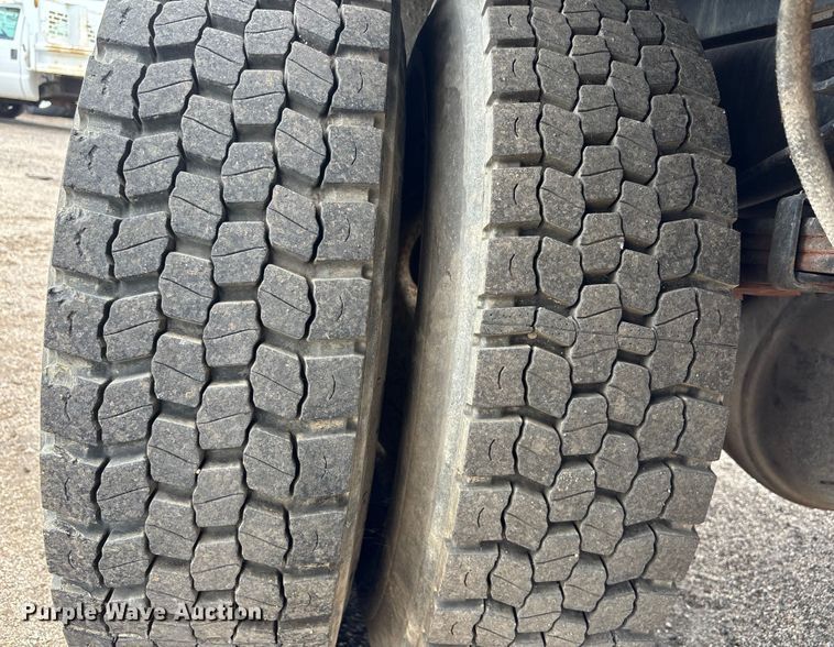 image for item EN8444 2012 Freightliner Business Class M2 pothole patcher truck