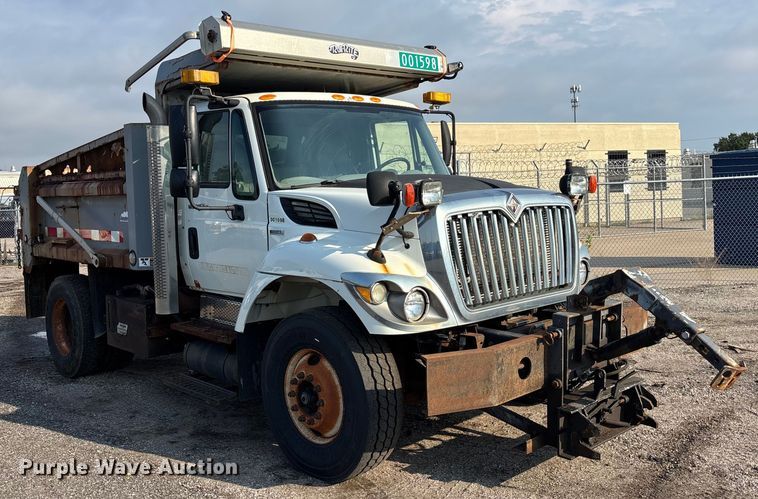 image for item EN8445 2008 International WorkStar 7400 dump truck