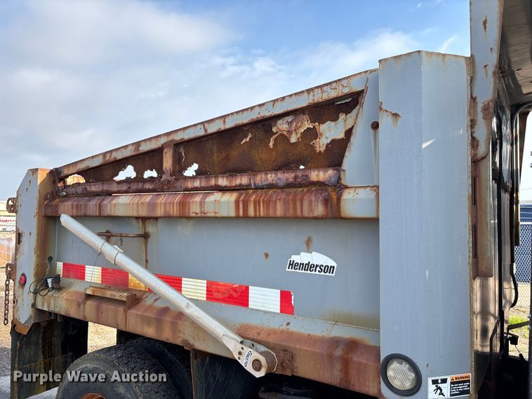 image for item EN8445 2008 International WorkStar 7400 dump truck