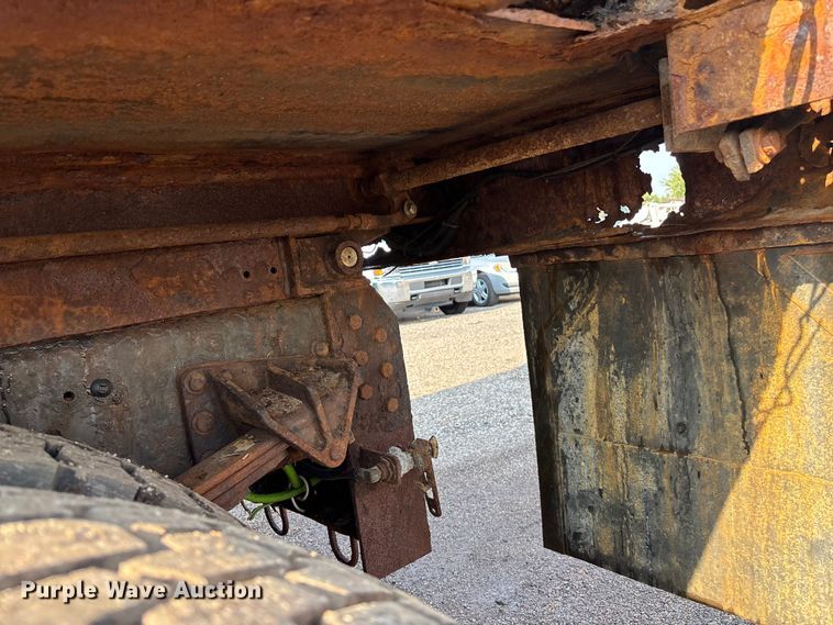 image for item EN8445 2008 International WorkStar 7400 dump truck