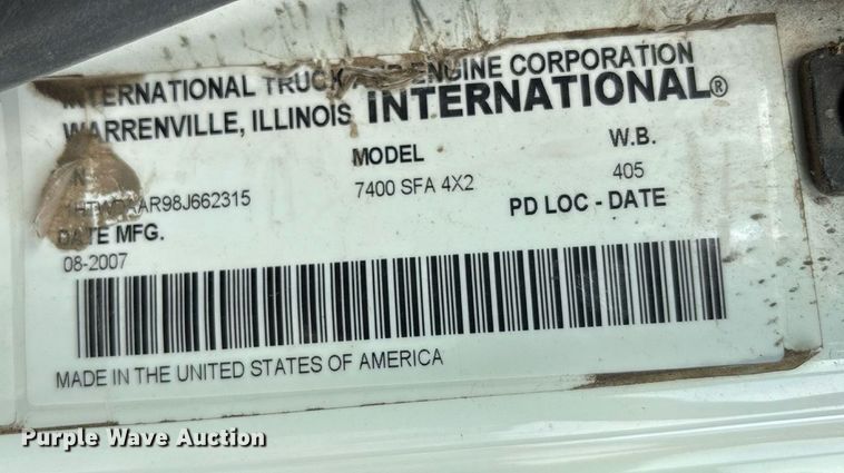 image for item EN8445 2008 International WorkStar 7400 dump truck