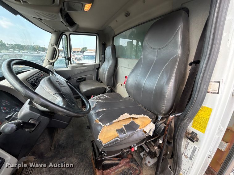 image for item EN8445 2008 International WorkStar 7400 dump truck