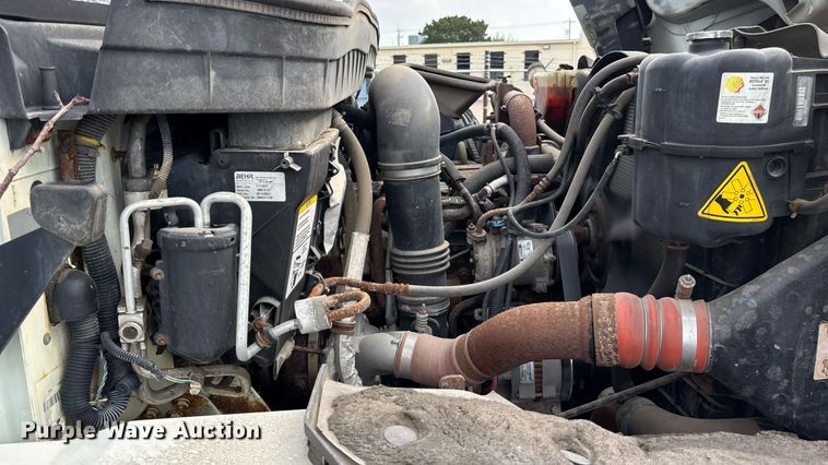 image for item EN8445 2008 International WorkStar 7400 dump truck