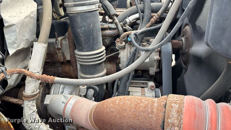 image for item EN8445 2008 International WorkStar 7400 dump truck