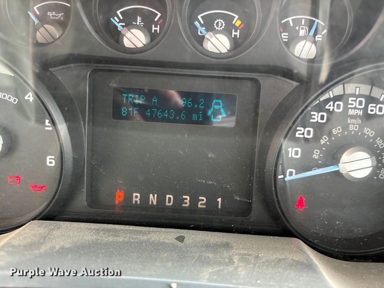 image for item EN8446 2015 Ford F450 Super Duty dump truck