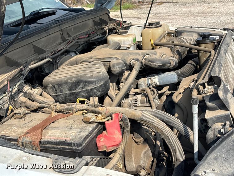 image for item EN8446 2015 Ford F450 Super Duty dump truck